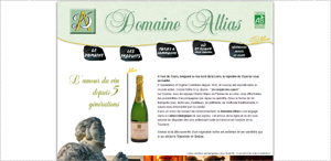 Dans un souci de respect de lenvironnement, le Domaine Allias sest engag dans la culture biologique de ses vignes. Cet amour de la vigne et du vin vous permet de dguster des vins enfermant toute la richesse et lhistoire de la Touraine.