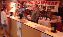  Salon d't des vins de Vouvray du mois d'aot. Stand appartenant  Monsieur Jean-Claude Aubert viticulteur. 