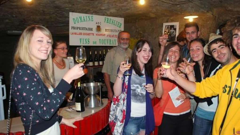 Foire internationale des vins  vouvray aot 2018. L'AOC Vouvray fte ses 82 ans. Sur le chenin des vacances d't, la foire aux vins blancs de Vouvray du mois d'aout.